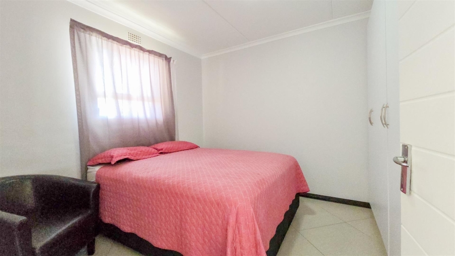 2 Bedroom Property for Sale in Buh Rein Estate Western Cape